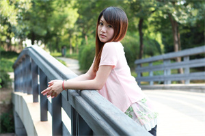 爱上海：Shanghai's Poetry Recitation and Exchange Events